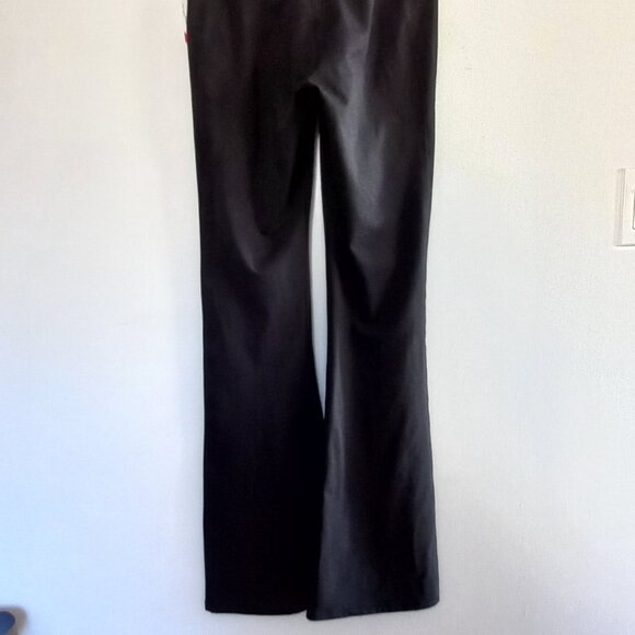 FABLETICS Purelux high waist flared yoga pants - Picture 6 of 7